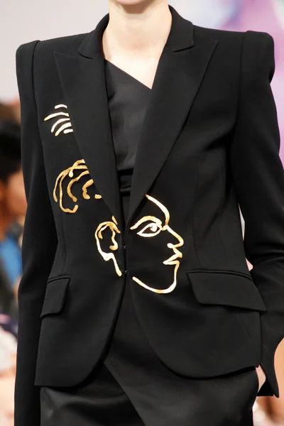 Look 1